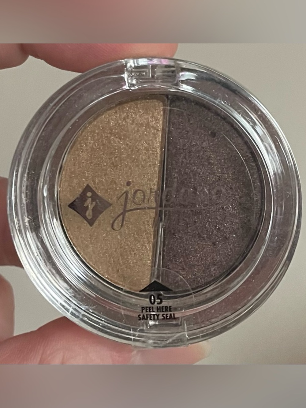 Jordan Dual Eyeshadow Powder Splitting Image 05 Discontinued